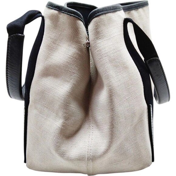 (L3) Authentic Balenciaga Hand Bag White Canvas Luxury Vintage Designer Handbag - Picture 2 of 9